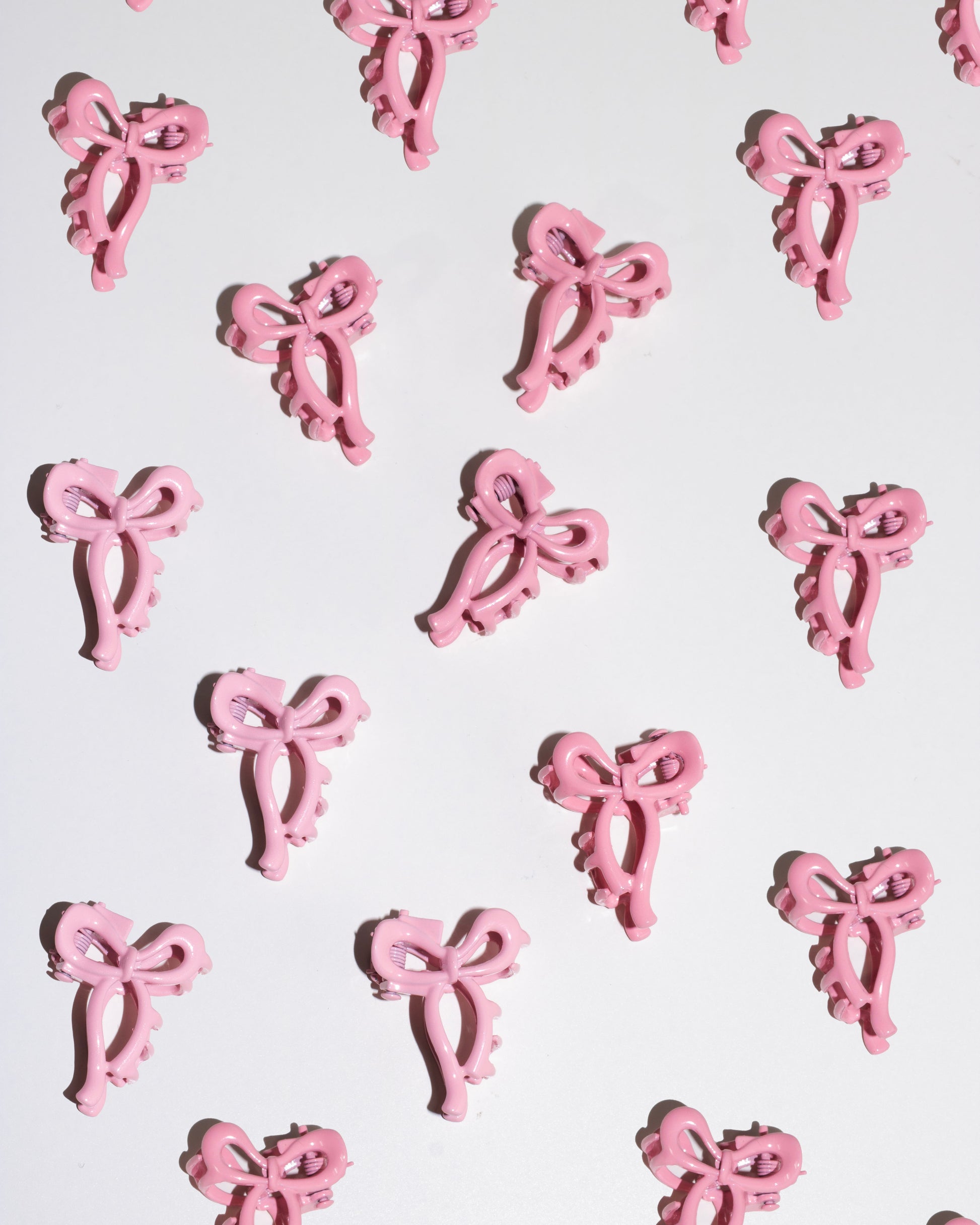 cute mini pink bow hair claw clip hair accessory by cool girl candles